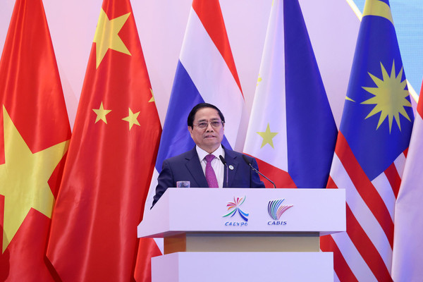 Thủ tướng: Phấn đấu đưa kim ngạch thương mại Trung Quốc - ASEAN vượt mức 1.000 tỷ USD