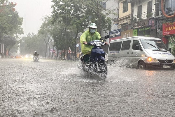 Dự báo thời tiết ngày 28/9: Bắc Bộ và Thanh Hóa có mưa lớn