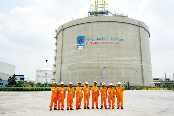 Hướng tới thời điểm khánh thành kho cảng LNG đầu tiên và lớn nhất Việt Nam