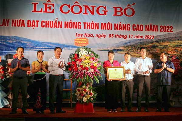 Điện Biên: Công bố xã Lay Nưa đạt chuẩn nông thôn mới nâng cao