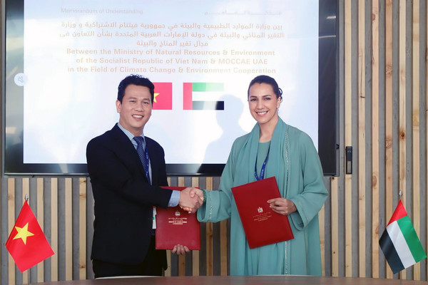 Tăng cường hợp tác về ứng phó với biến đổi khí hậu và môi trường giữa Việt Nam và UAE