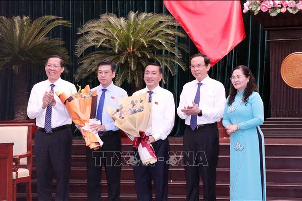 Phê chuẩn kết quả bầu ông Nguyễn Văn Dũng làm Phó Chủ tịch UBND TP Hồ Chí Minh