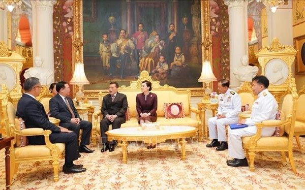 Chủ tịch Quốc hội Vương Đình Huệ hội kiến Nhà Vua Thái Lan Maha Vajiralongkorn