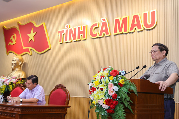 Thủ tướng làm việc với Ban Thường vụ Tỉnh ủy Cà Mau