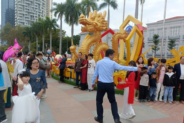Du lịch Đà Nẵng thu gần 1.600 tỷ đồng dịp Tết