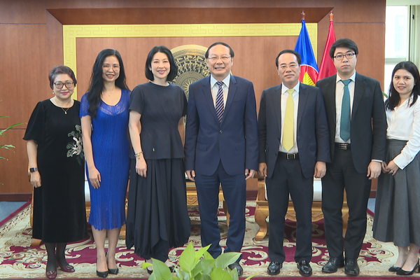 Ngân hàng Standard Chartered hỗ trợ thúc đẩy thị trường tín chỉ carbon tại Việt Nam