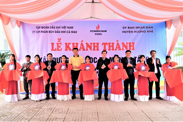 Phân bón Cà Mau tài trợ 5 tỷ đồng xây dựng 8 phòng học tại trường THCS Hà Linh