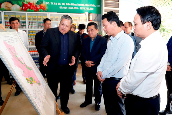 Bộ trưởng Đặng Quốc Khánh làm việc với tỉnh Sơn La