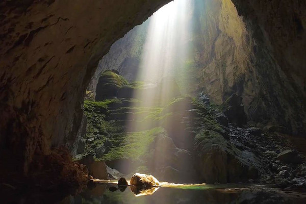 Hang Sơn Đoòng thuộc 10 hang động đẹp nhất thế giới