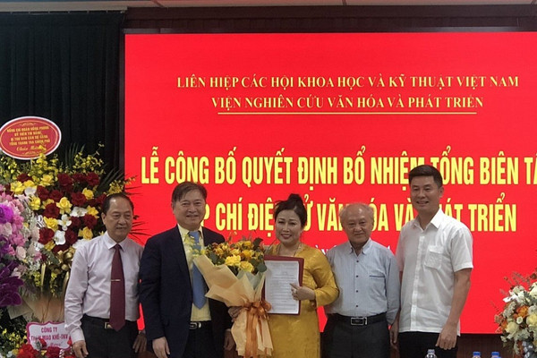 Bổ nhiệm bà Nguyễn Thị Hoa giữ chức vụ Tổng Biên tập Tạp chí điện tử Văn hóa và Phát triển