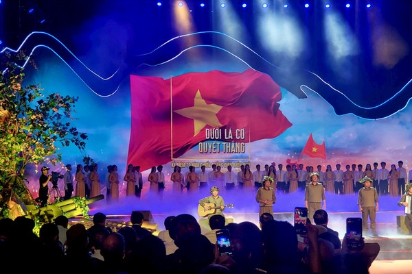 Điện Biên: Cầu truyền hình trực tiếp “Dưới lá cờ quyết thắng”