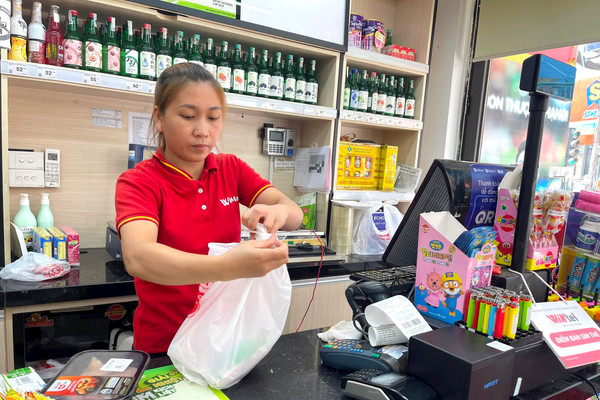 Yên Bái: Dần loại bỏ túi nilon tại các trung tâm thương mại và siêu thị