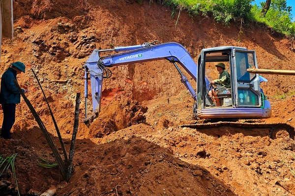 Bắc Yên (Sơn La): Sạt lở đất bất ngờ, 3 người thương vong