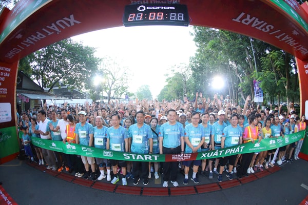 Hơn 9.000 VĐV tham gia Giải Marathon Quốc tế Di sản Cần Thơ 2024