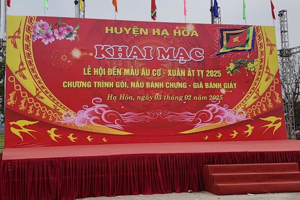 Hạ Hòa (Phú Thọ): Khai hội Đền Mẫu Âu Cơ vào ngày mùng 6 Tết