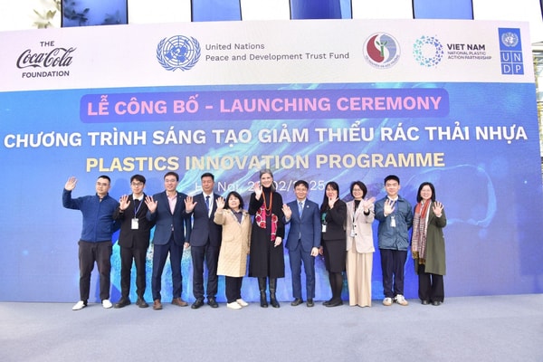 UNDP và Quỹ Coca-Cola Foundation hợp tác mở rộng quản lý rác thải nhựa