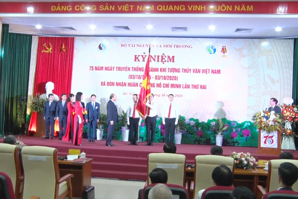 Kỷ niệm 75 năm Ngày truyền thống ngành KTTV Việt Nam và đón nhận Huân chương Hồ Chí Minh lần thứ hai
