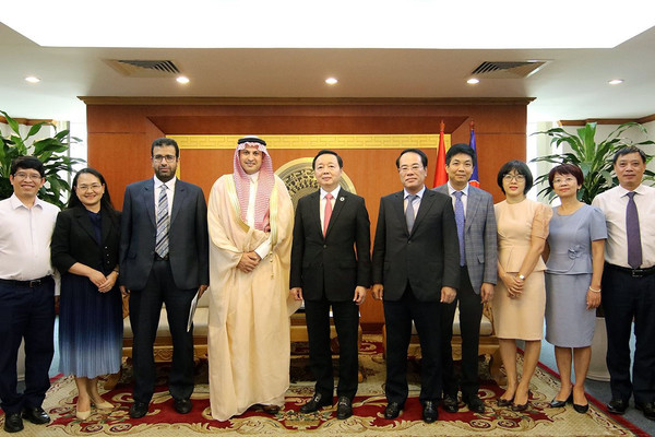 Việt Nam - Ả rập Xê-út hợp tác về tài nguyên, môi trường