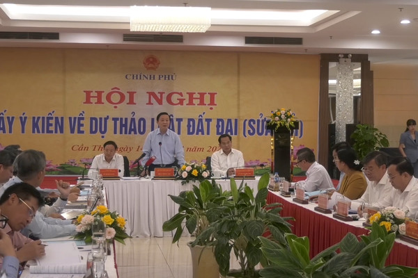 Phó Thủ tướng Trần Hồng Hà chủ trì Hội nghị lấy ý kiến 19 tỉnh, thành phố phía Nam về dự thảo Luật Đất đai (sửa đổi)