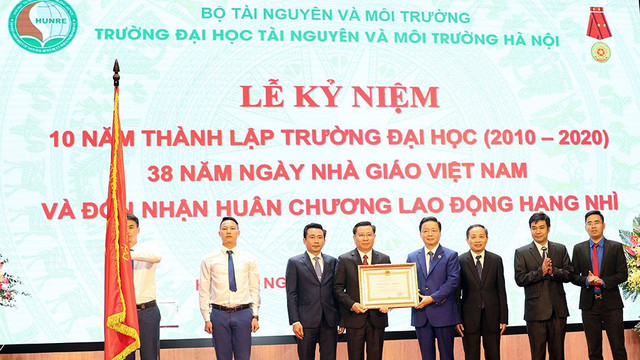 Trường Đại học TN&MT Hà Nội kỷ niệm 10 năm thành lập