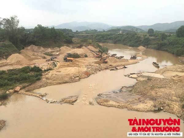 Bắc Giang: Tăng cường xử lý vi phạm trong khai thác, kinh doanh cát, sỏi trái phép