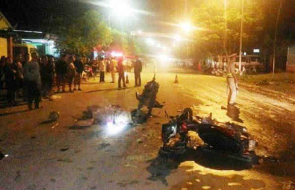 Nghệ An: Hai xe máy đối đầu, 5 người thương vong