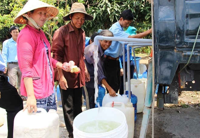 Quy định sản xuất, sử dụng nước sạch và bảo vệ công trình cấp nước tập trung tại Hưng Yên