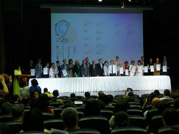 22 tổ chức quốc tế ký kết Quy tắc ứng xử về chống ô nhiễm chất thải nhựa tại Việt Nam