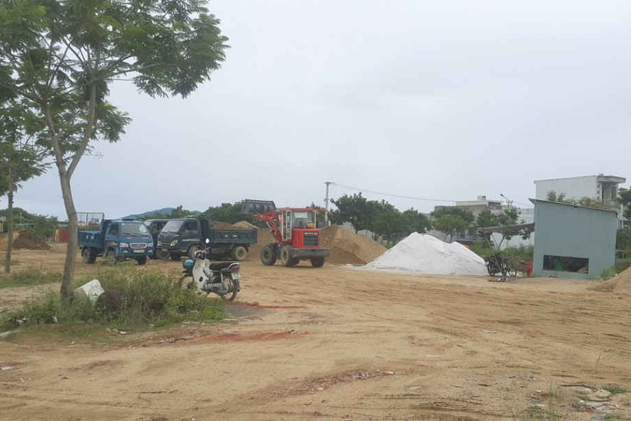 Đà Nẵng: Các bãi tập kết cát trái phép “phớt lờ” chỉ đạo của Chủ tịch UBND quận Liên Chiểu