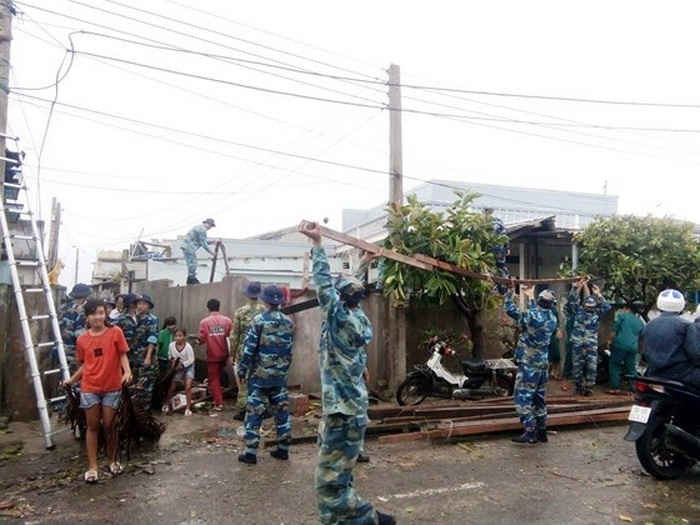 Phú Quý (Bình Thuận): Tập trung khắc phục hậu quả do lốc xoáy gây ra
