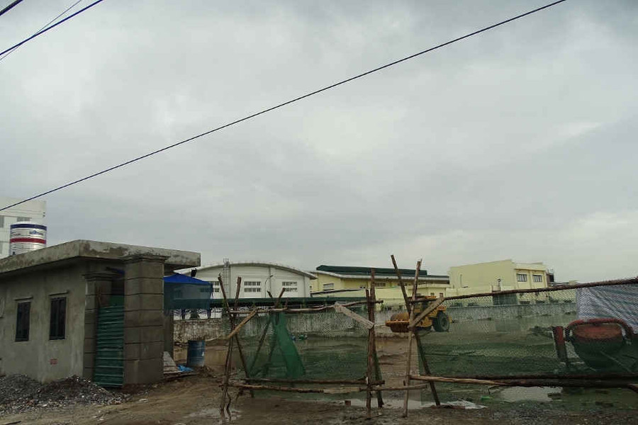 Hưng Yên: Công ty TNHH sản xuất và thương mại Trang Huy ngang nhiên san lấp mặt bằng, xây dựng trái phép