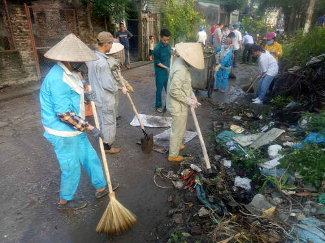 Thanh Trì - Hà Nội: Ra quân tổng vệ sinh môi trường phòng chống dịch bệnh