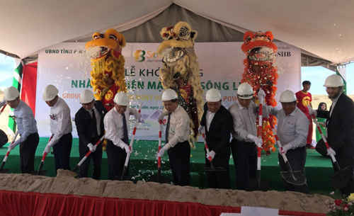 Bình Thuận: Khởi công nhà máy điện mặt trời gần 1.000 tỷ đồng