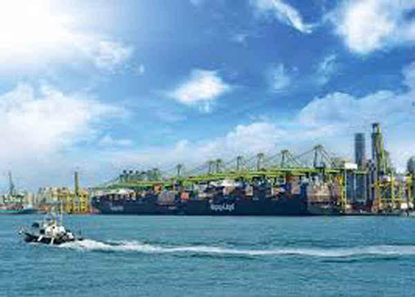 Singapore: Lệnh cấm xả "nước rửa" vào cảng chính thức có hiệu lực