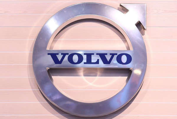 Công ty Volvo sẽ trả 778 triệu USD cho lượng khí phát thải