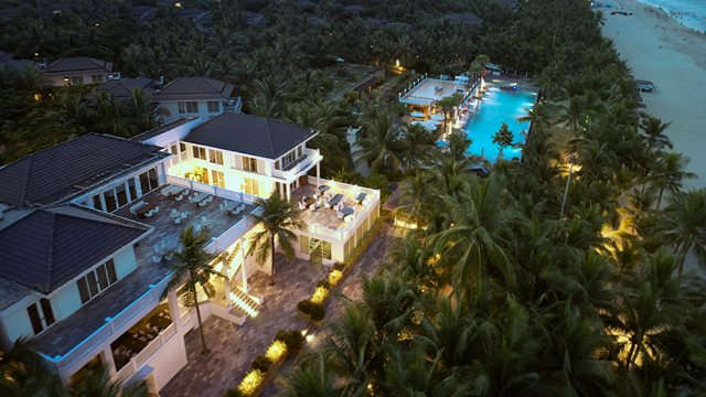 Khu nghỉ dưỡng Premier Village Danang Resort Managed By AccorHotels đạt giải thưởng “Luxury Hotel in Vietnam”