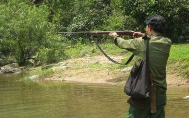 Bình Định: Bắn nhầm người vì tưởng là thú rừng