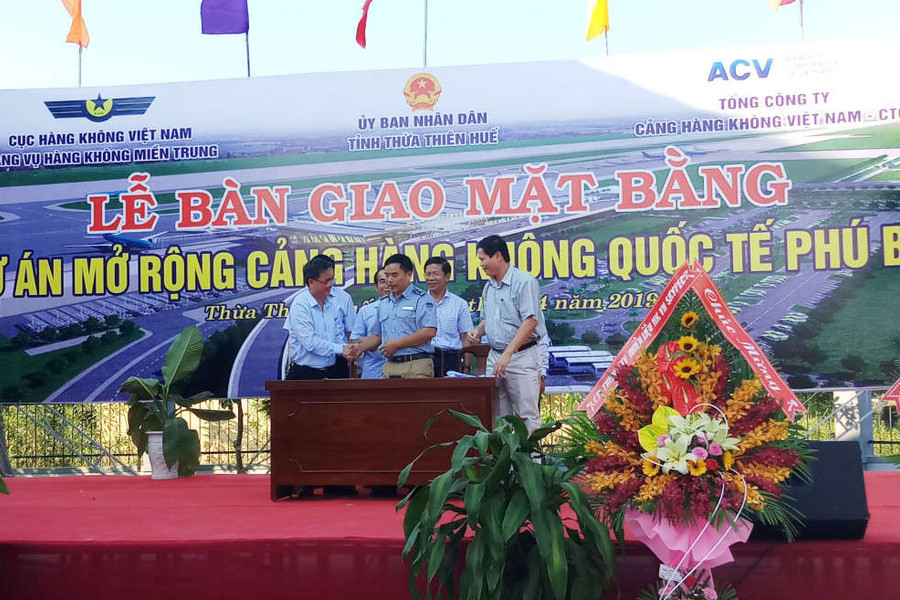 Thừa Thiên Huế: Bàn giao đất Dự án mở rộng sân bay Phú Bài