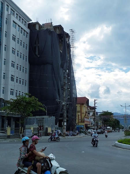 TP Điện Biên Phủ:  “Làm ngơ” để người dân xây nhà vượt quá số tầng cấp phép?