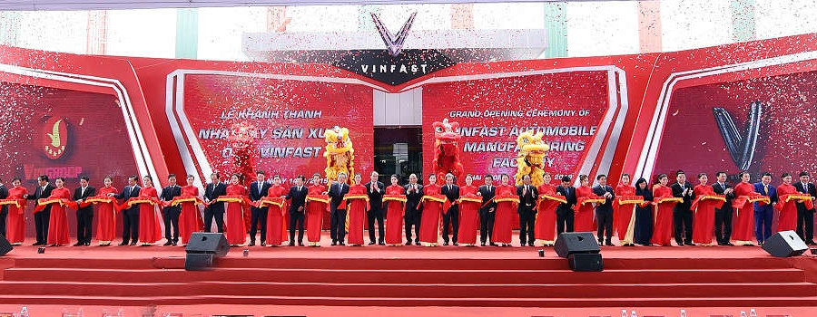 Thủ tướng Nguyễn Xuân Phúc dự lễ khánh thành Nhà máy ô tô VinFast