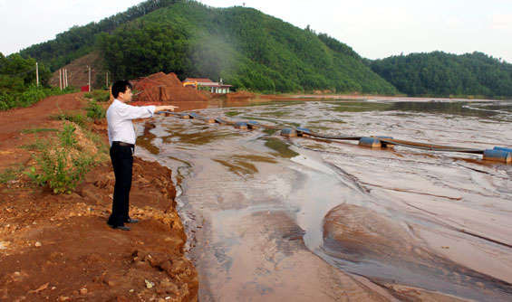 Thái Nguyên: Nhiều hồ chứa bùn thải còn tiềm ẩn nguy cơ mất an toàn