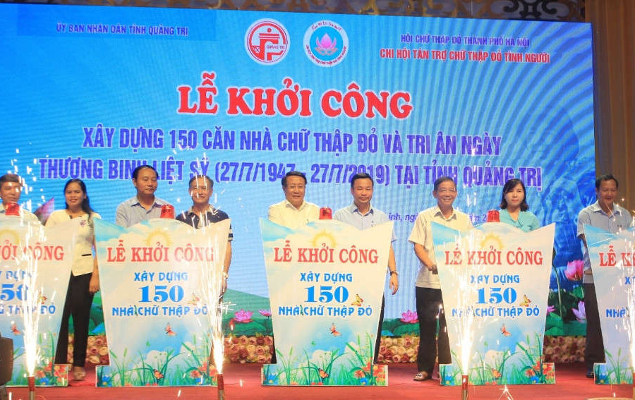 Khởi công xây dựng 150 nhà tình nghĩa cho gia đình có hoàn cảnh khó khăn tại Quảng Trị