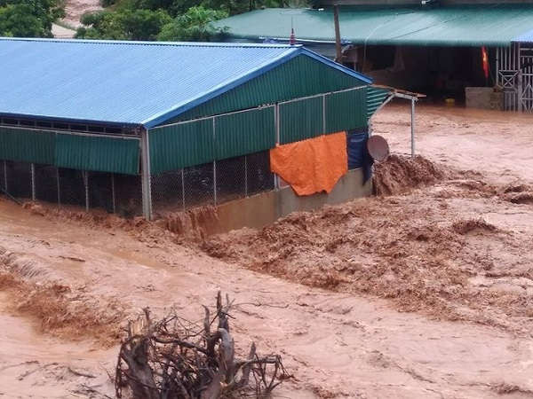 Sơn La: Sạt lở một số tuyến đường do mưa lũ