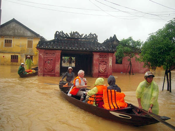 Tư duy đột phá - Kinh doanh dựa vào “thiên tai”