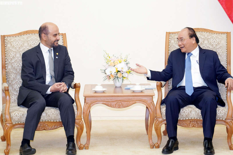 Thủ tướng tiếp và làm việc với Tổng Giám đốc Quỹ OPEC về phát triển quốc tế Abdullhamid Alkhalifa