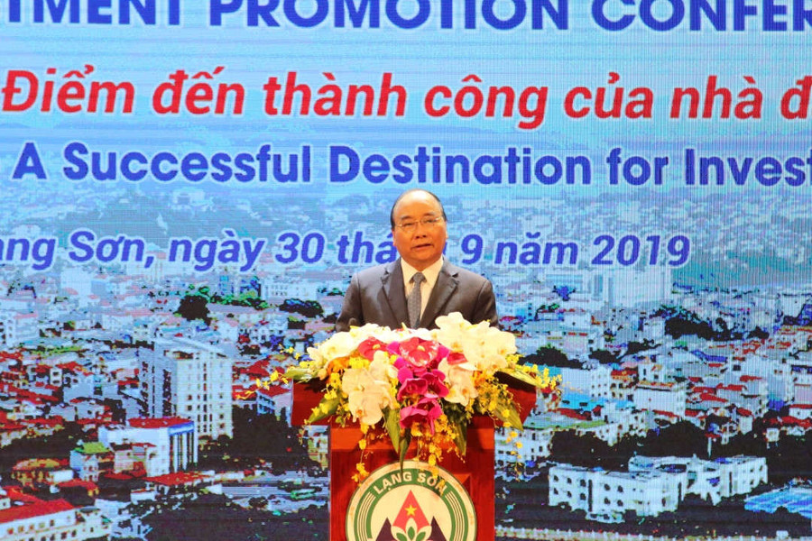 Thủ tướng Nguyễn Xuân Phúc: Lạng Sơn cần tập trung nguồn lực cho phát triển kinh tế dựa trên 3 trụ cột