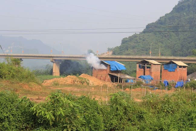 Tuyên Quang: Loay hoay tìm giải pháp tháo dỡ lò gạch thủ công