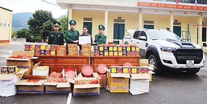  Quảng Ninh: Bắt đối tượng vận chuyển trên 400kg pháo lậu
