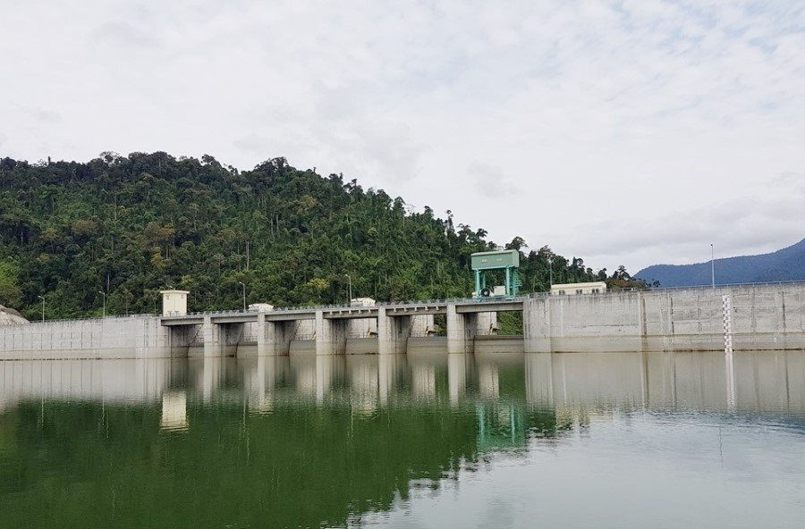 Thủy điện dừng vận hành xả nước, Đà Nẵng lo nhiễm mặn, thiếu nước