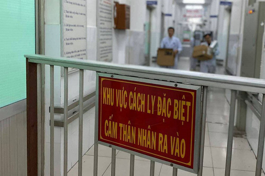 Việt Nam ghi nhận thêm 8 ca nhiễm Covid-19 là người nước ngoài